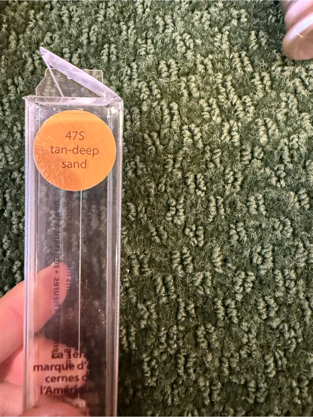 Tarte shape tape in tan deep sand with brush - Picture 7 of 10